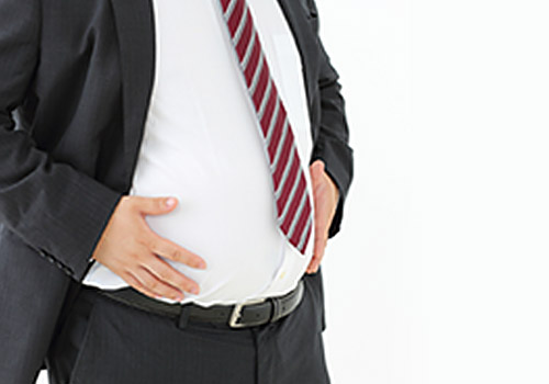 なぜ年齢と共にお腹に脂肪が溜まりやすくなるの?